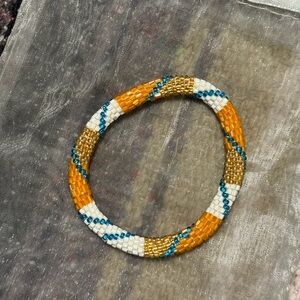 🤍🧡💙Colorful Orange/White/Blue Beaded Bracelet